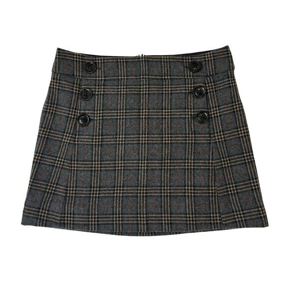 Gap women's Gray Plaid Mini Skirt with Button Details Size 4 - Picture 1 of 3
